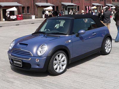 MINI COOPER S CONVERTIBLE(NbNŊg)