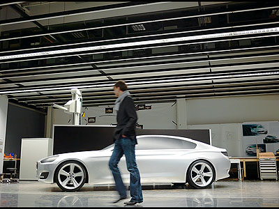 BMW Concept CS - Adrian van Hooydonk (Director Design BMW cars) at design model(NbNŊg)