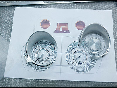 BMW Concept CS - Double circular dials(NbNŊg)