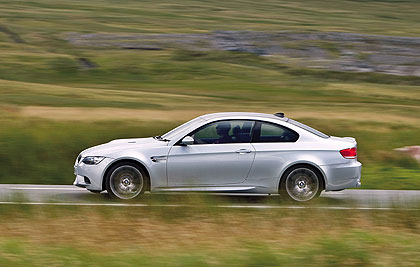 The new BMW M3 Coupé(NbNŊg)