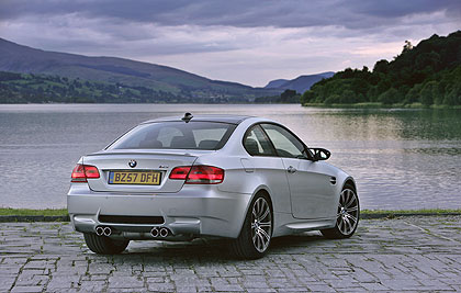 The new BMW M3 Coupé(NbNŊg)