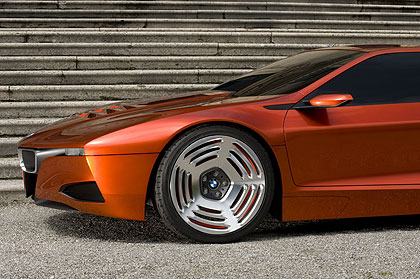 BMW M1 Homage(NbNŊg)